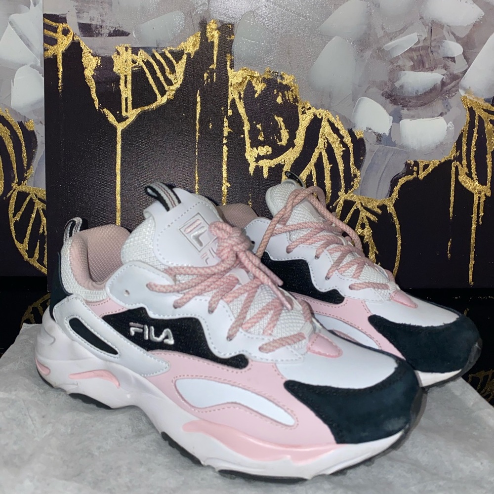 Cloud like sneakers